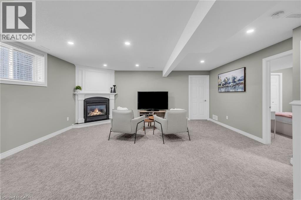 












20 SCHERTZBERG Lane

,
Brantford,




Ontario
N3T0B3

