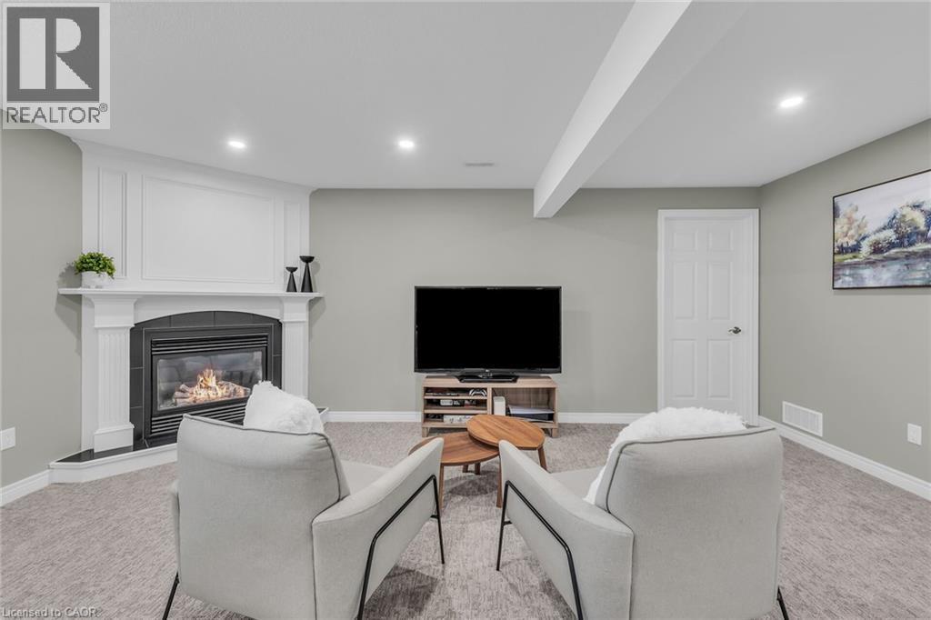 












20 SCHERTZBERG Lane

,
Brantford,




Ontario
N3T0B3

