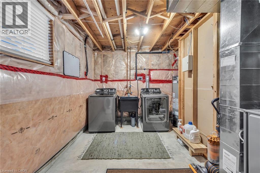 












20 SCHERTZBERG Lane

,
Brantford,




Ontario
N3T0B3

