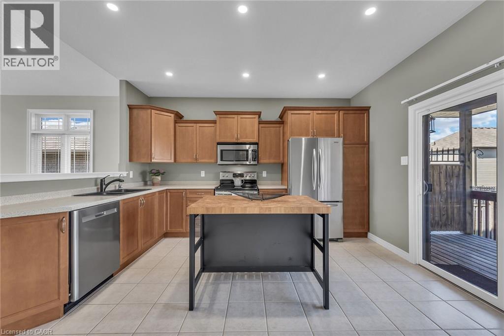 












20 SCHERTZBERG Lane

,
Brantford,




Ontario
N3T0B3

