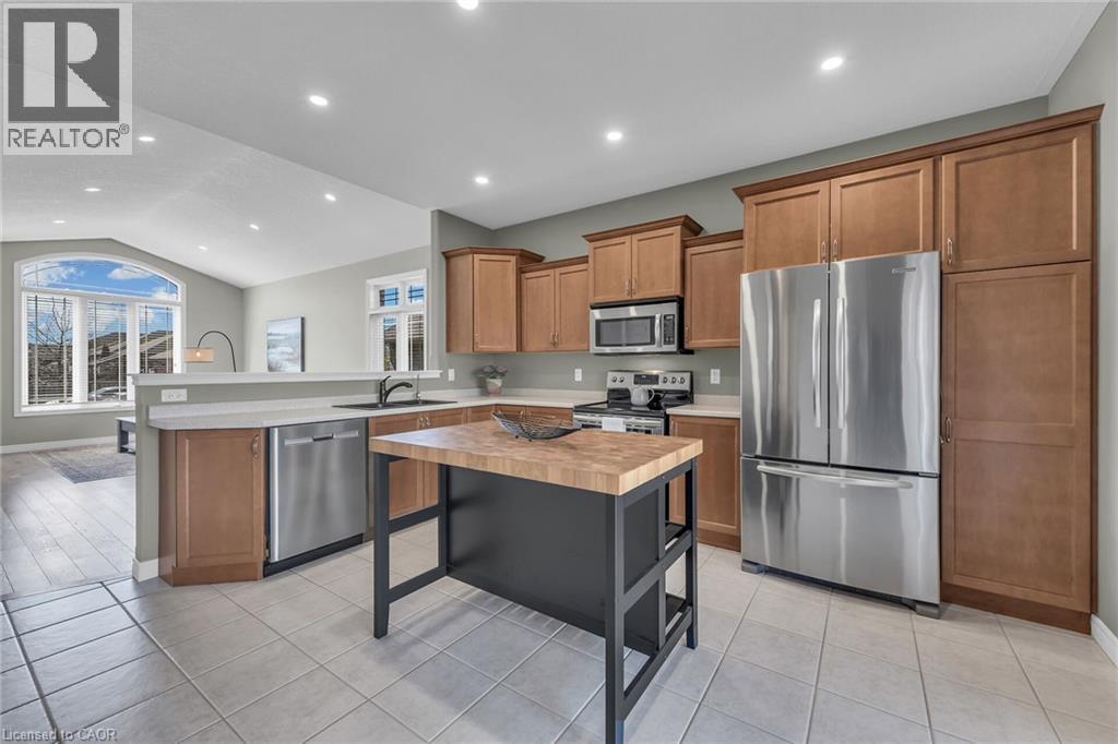 












20 SCHERTZBERG Lane

,
Brantford,




Ontario
N3T0B3

