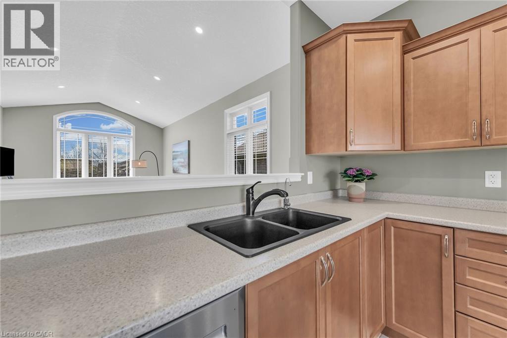 












20 SCHERTZBERG Lane

,
Brantford,




Ontario
N3T0B3

