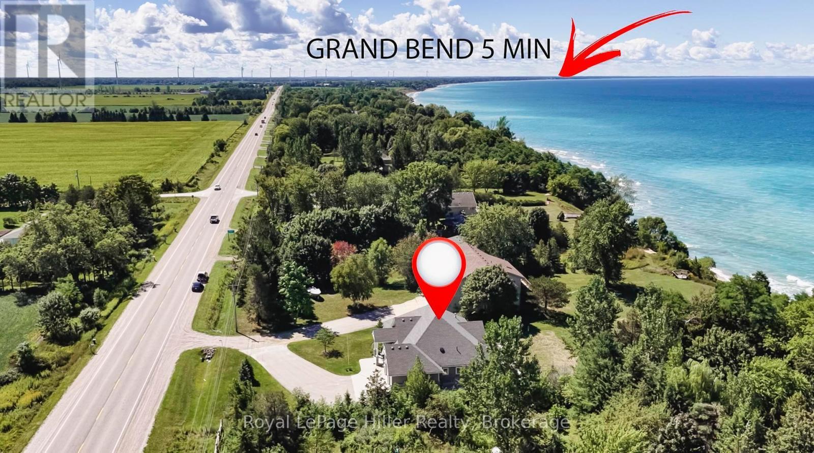 












72431 BLUEWATER HIGHWAY

,
Bluewater (Hay),




Ontario
N0M2T0

