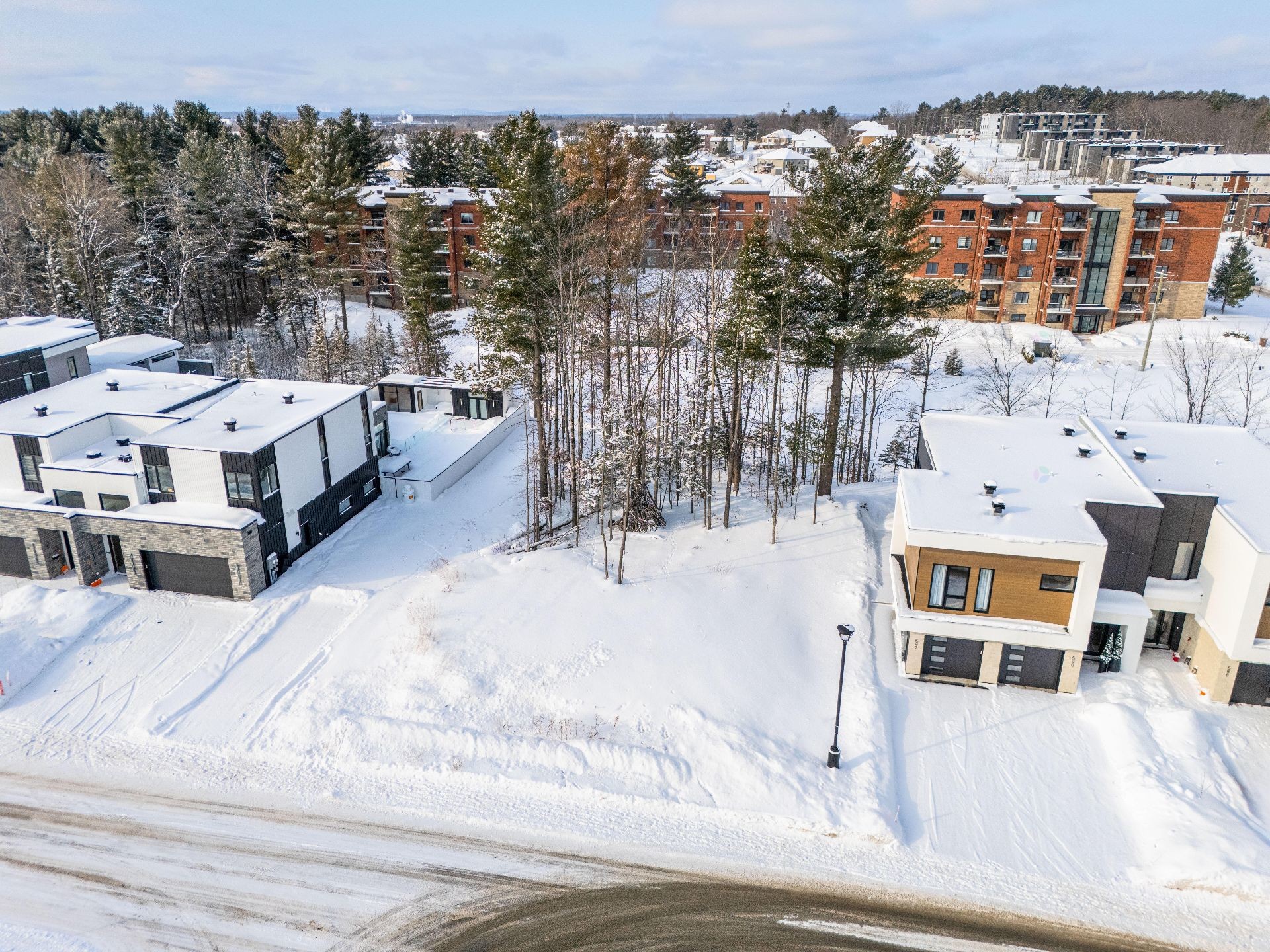 












Rue du Chardonnay

,
Sherbrooke (Les Nations),







QC
J1L0C3

