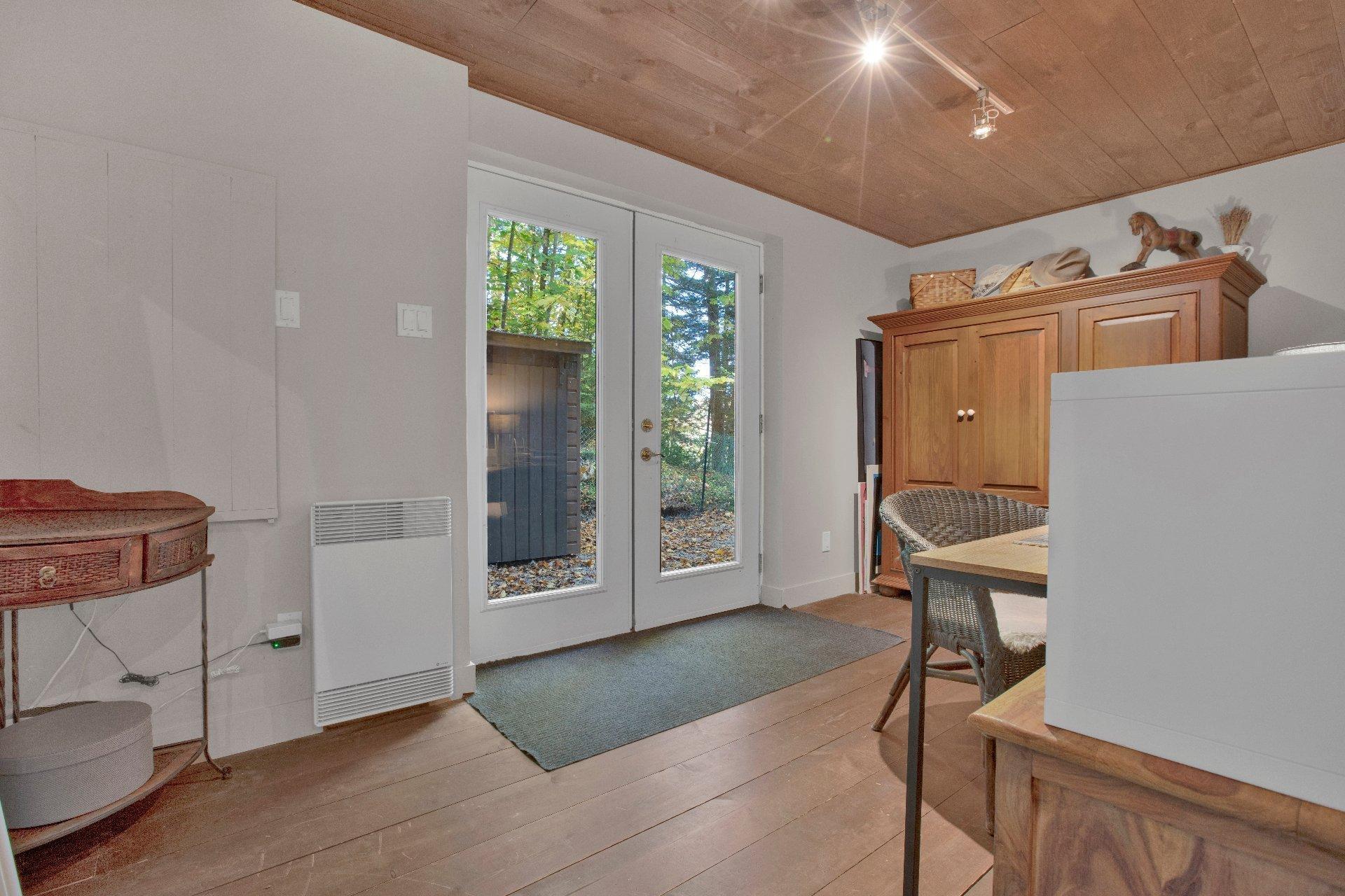 









511Z


Ch. du Lac-Vincent

,
Shawinigan,




QC
G0X2V0

