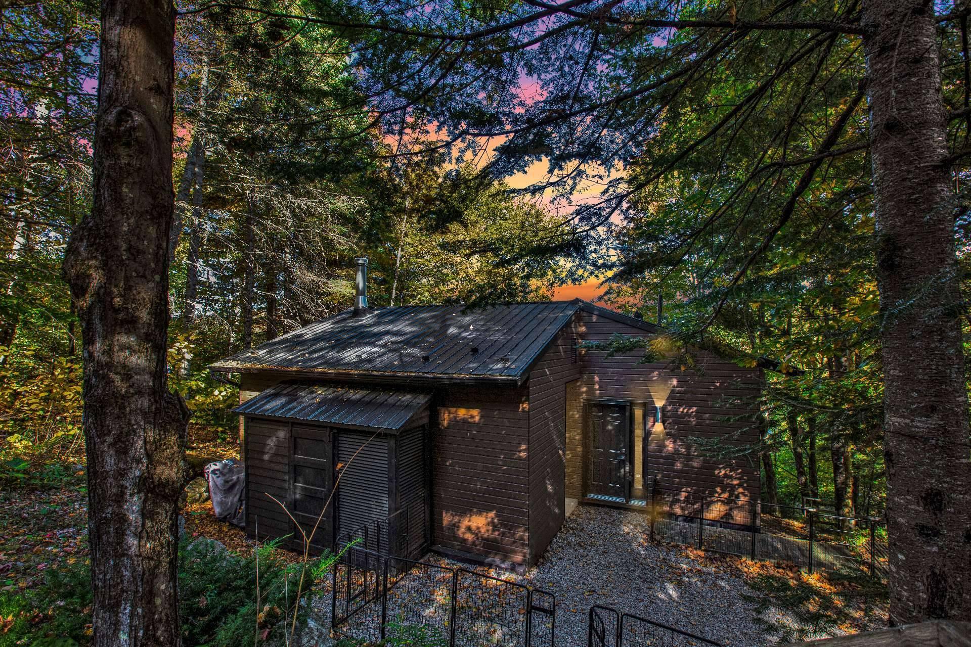 









511Z


Ch. du Lac-Vincent

,
Shawinigan,




QC
G0X2V0

