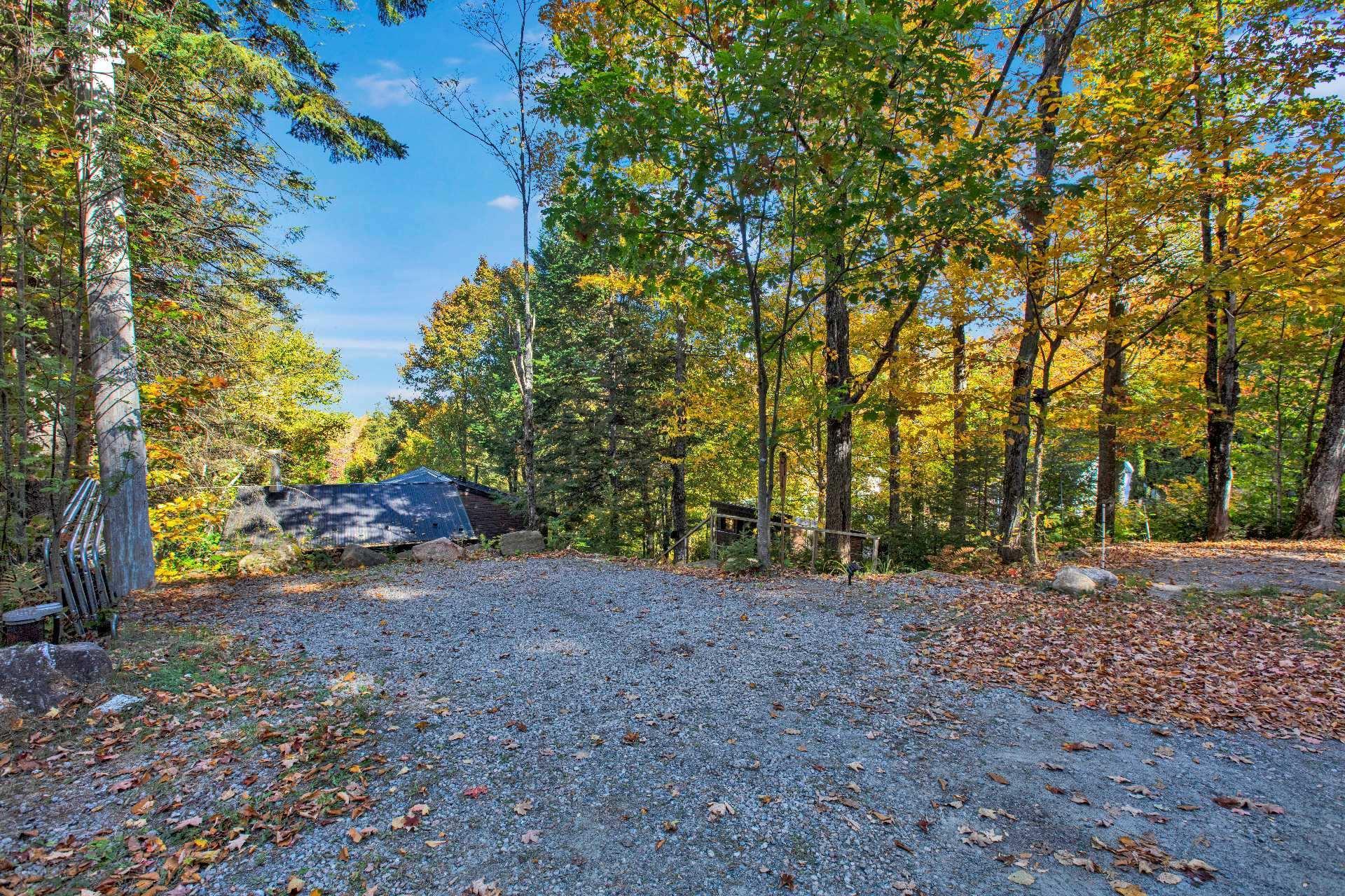 









511Z


Ch. du Lac-Vincent

,
Shawinigan,




QC
G0X2V0

