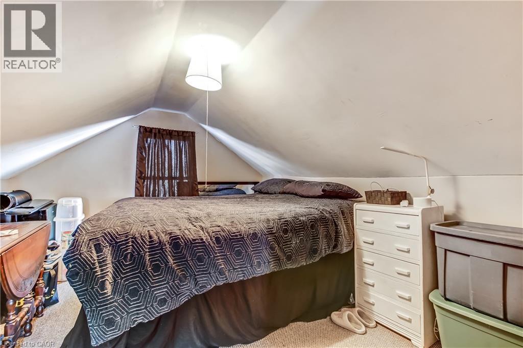 












13 SECOND Avenue E

,
Simcoe,




Ontario
N3Y2N8

