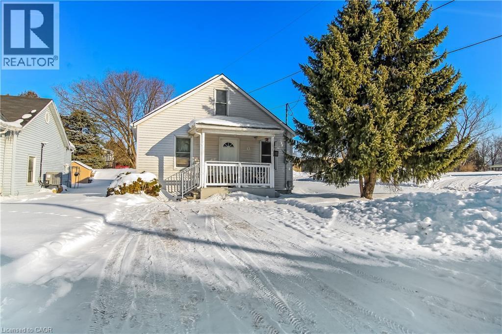 












13 SECOND Avenue E

,
Simcoe,




Ontario
N3Y2N8

