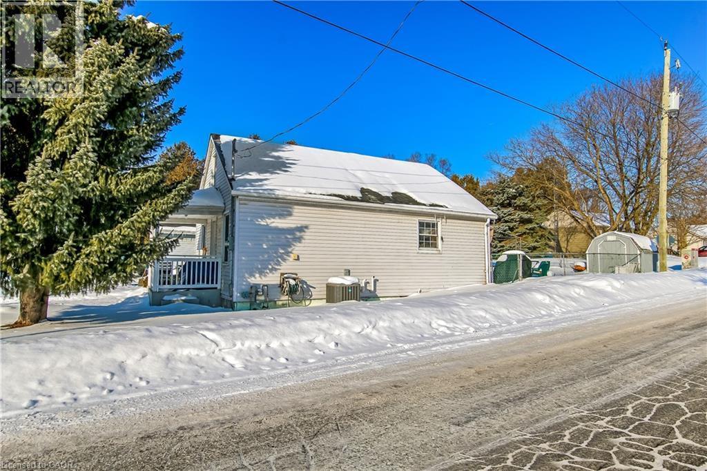 












13 SECOND Avenue E

,
Simcoe,




Ontario
N3Y2N8

