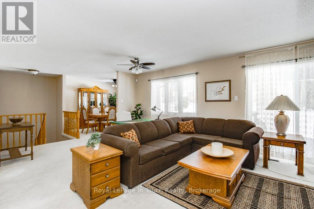 












808 JANE BOULEVARD

,
Midland,




Ontario
L4R5M4

