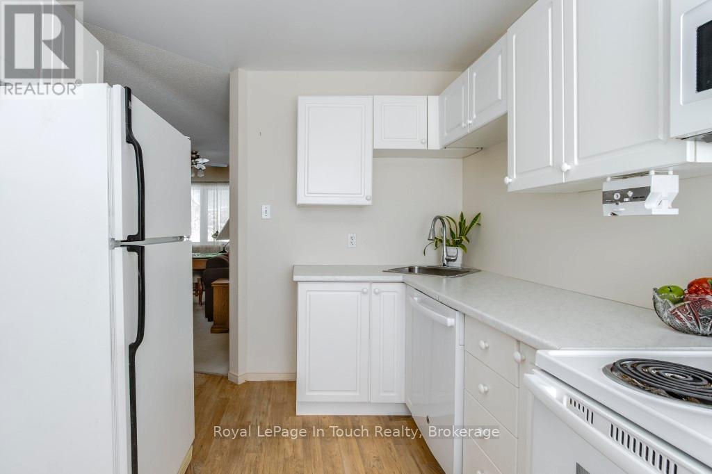 












808 JANE BOULEVARD

,
Midland,




Ontario
L4R5M4

