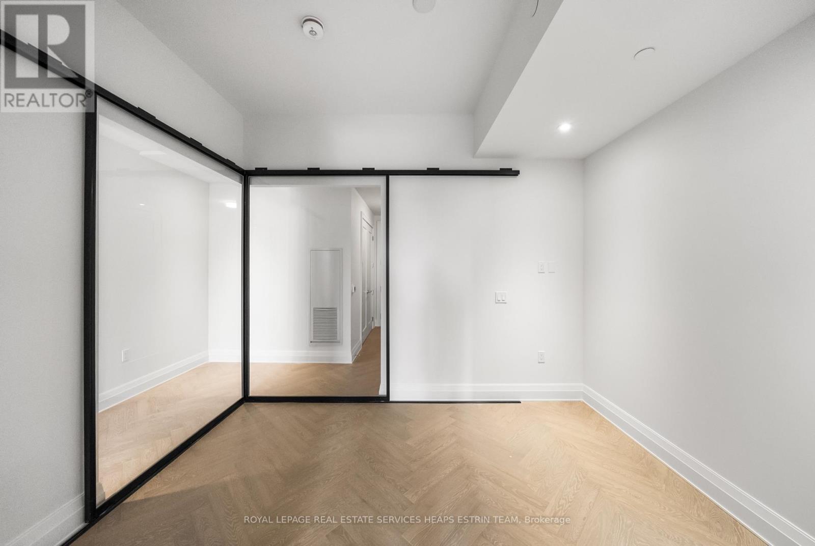 












SUITE 411 - 2 FOREST HILL ROAD

,
Toronto,




Ontario
M4V2L3

