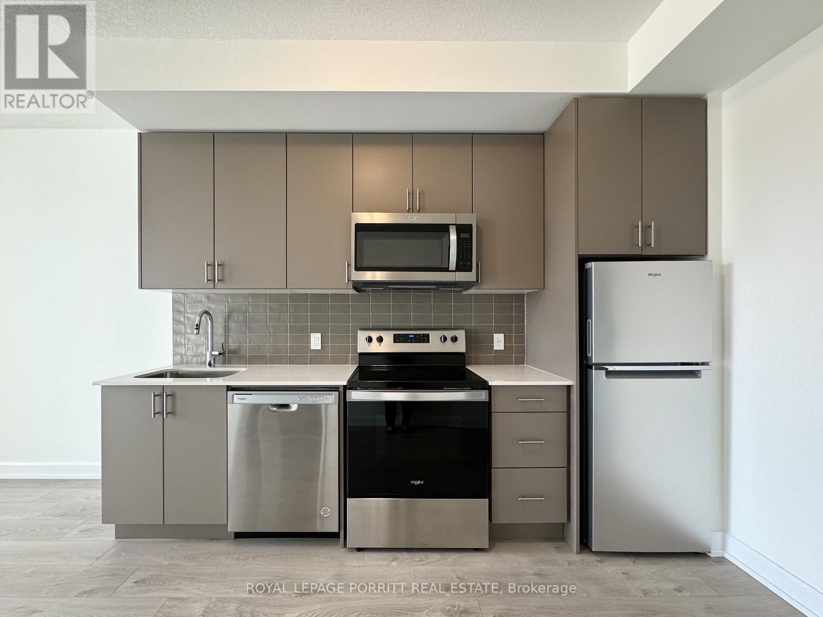 












405 - 3220 WILLIAM COLTSON AVENUE

,
Oakville,




Ontario
L6H7X9

