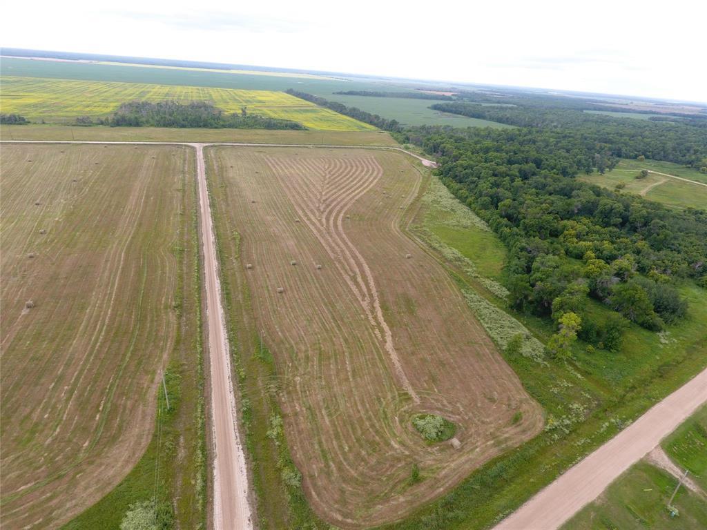 












5 Beckville Lane

,
Amaranth,







Manitoba
R0H0B0

