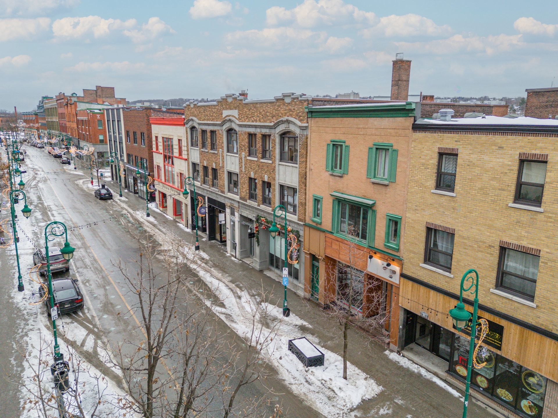 









82

 - 90


Rue Wellington N.

, 82,
Sherbrooke (Les Nations),




QC
J1H5B8

