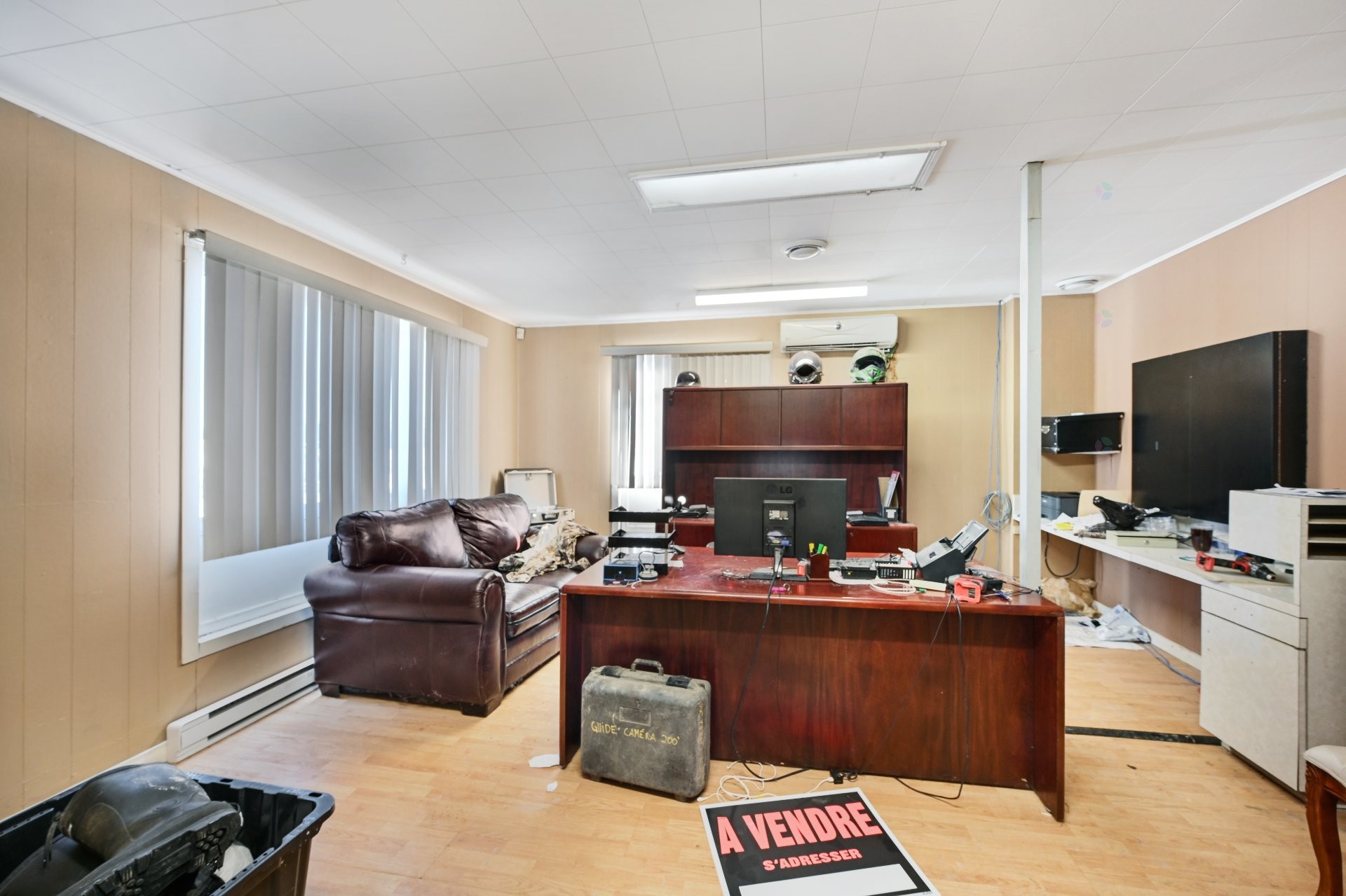 









2031


Route 133

,
Saint-Jean-sur-Richelieu,




QC
J2X4C1

