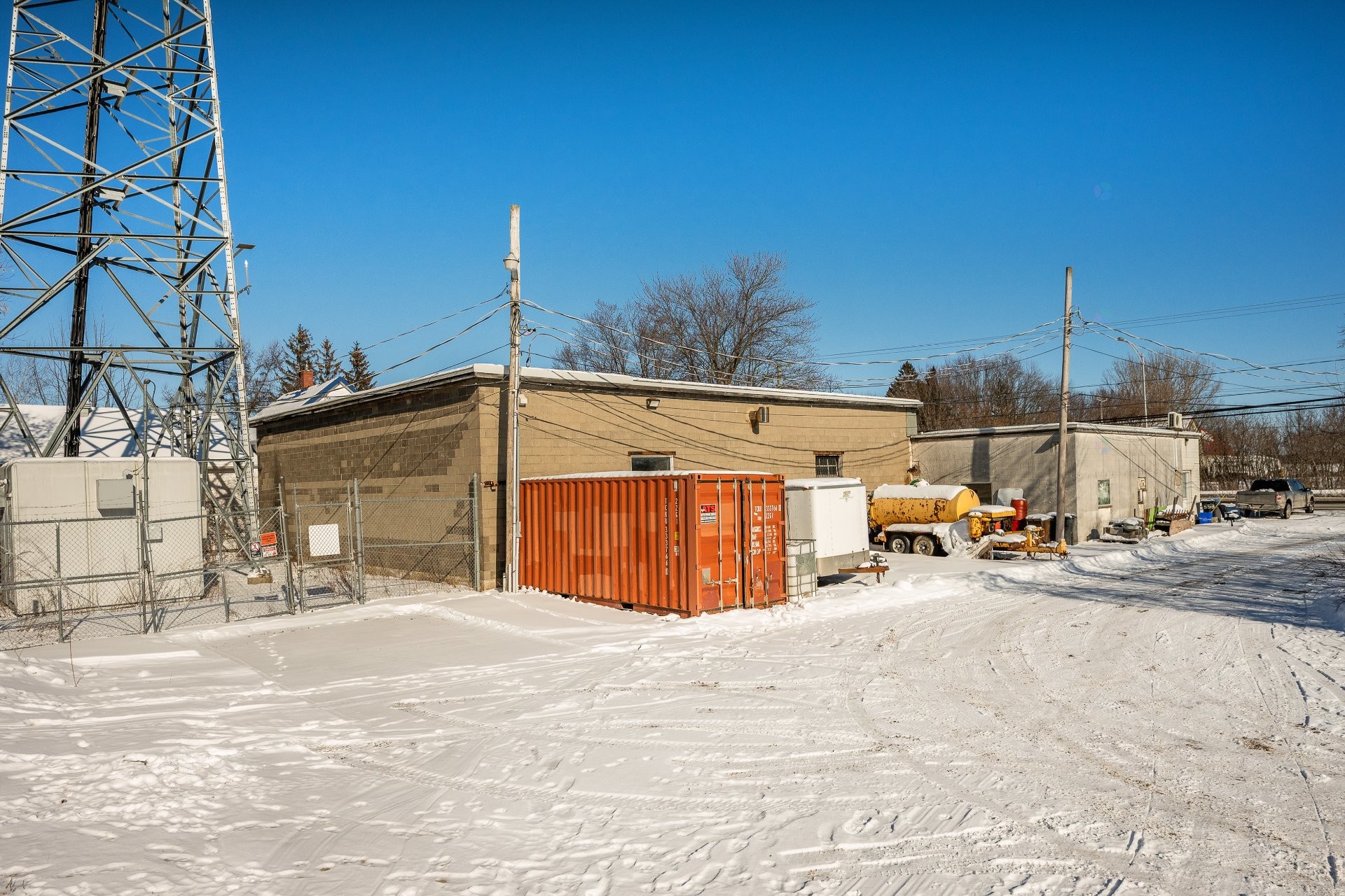 









2031


Route 133

,
Saint-Jean-sur-Richelieu,




QC
J2X4C1

