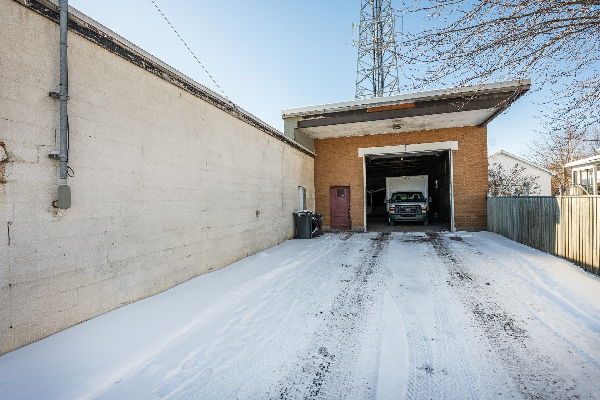 









2031


Route 133

,
Saint-Jean-sur-Richelieu,




QC
J2X4C1

