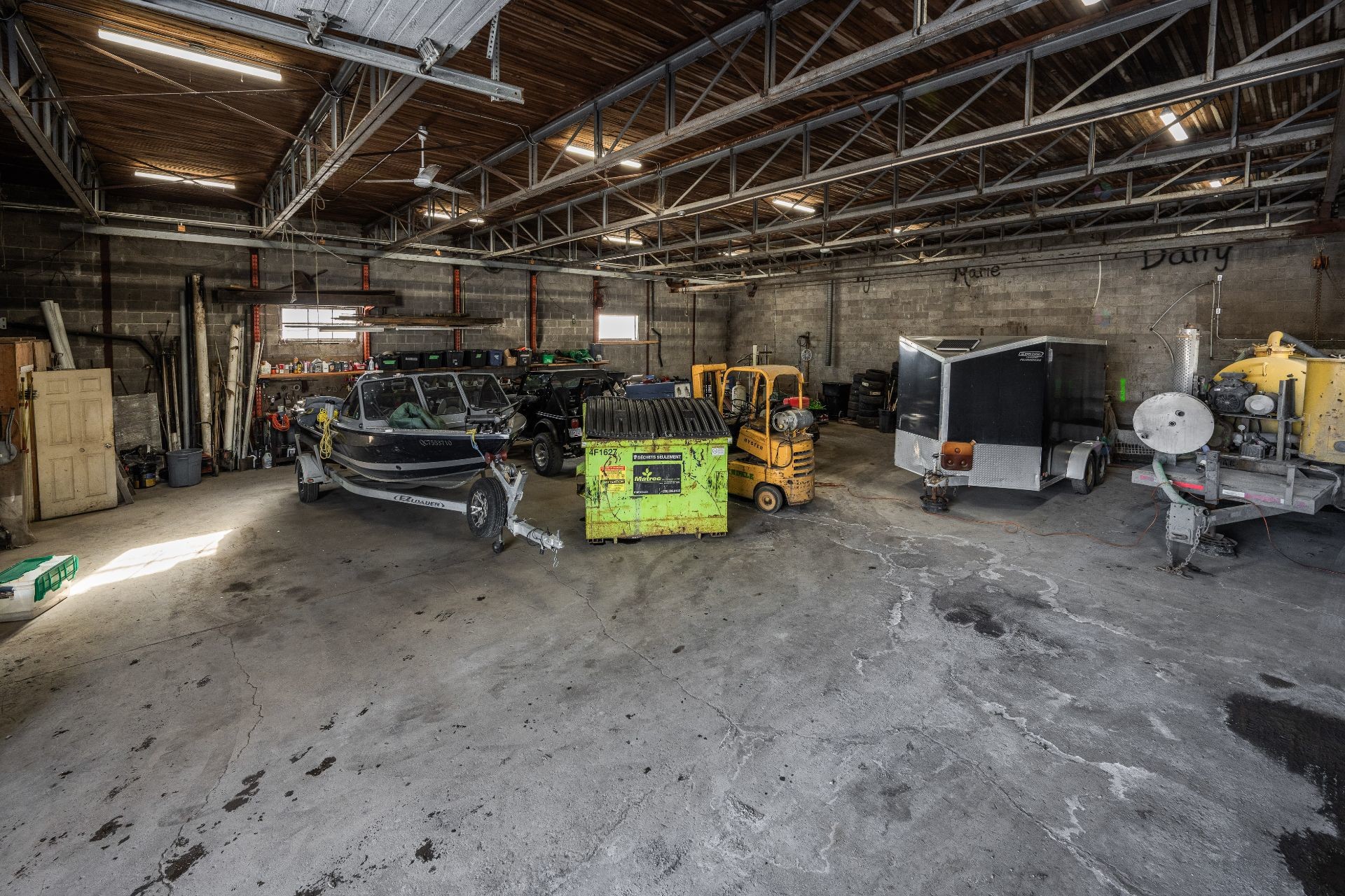 









2031


Route 133

,
Saint-Jean-sur-Richelieu,




QC
J2X4C1

