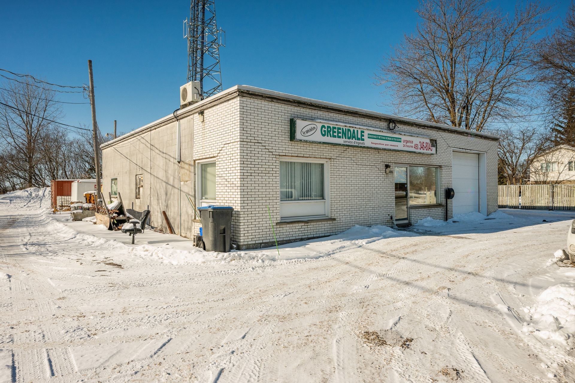 









2031


Route 133

,
Saint-Jean-sur-Richelieu,




QC
J2X4C1

