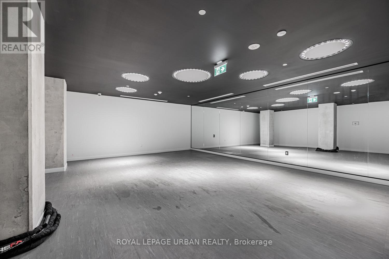 












521 - 195 MCCAUL STREET

,
Toronto,




Ontario
M5T0E5

