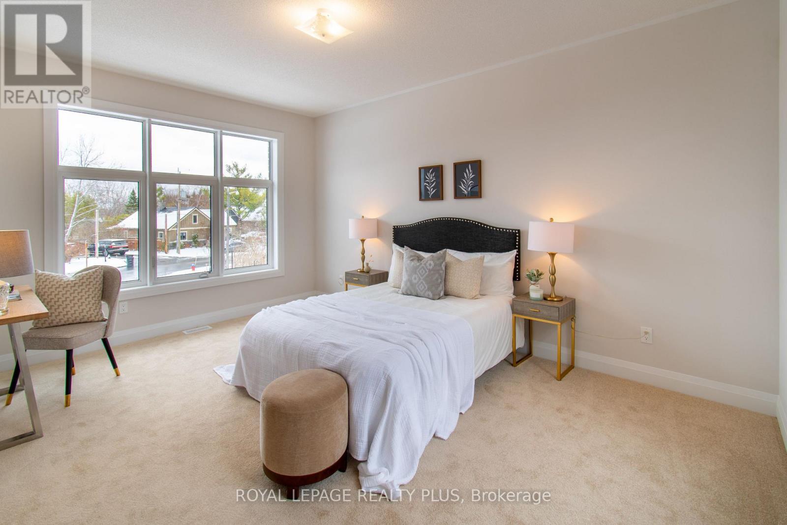 












980 CHURCH DRIVE

,
Innisfil,




Ontario
L0L1W0

