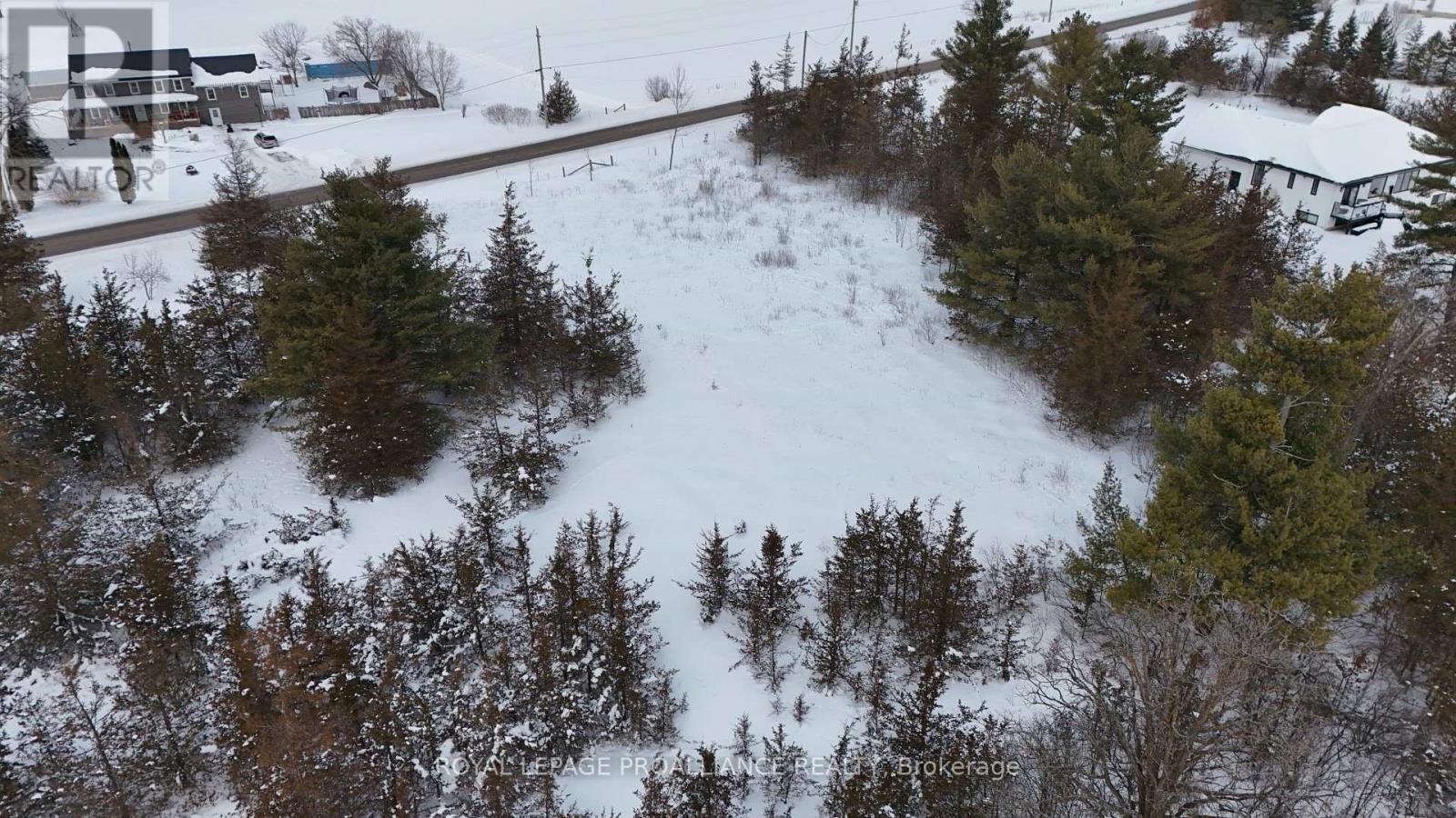 












102 DEWEY ROAD

,
Stone Mills (Stone Mills),




Ontario
K0K3N0

