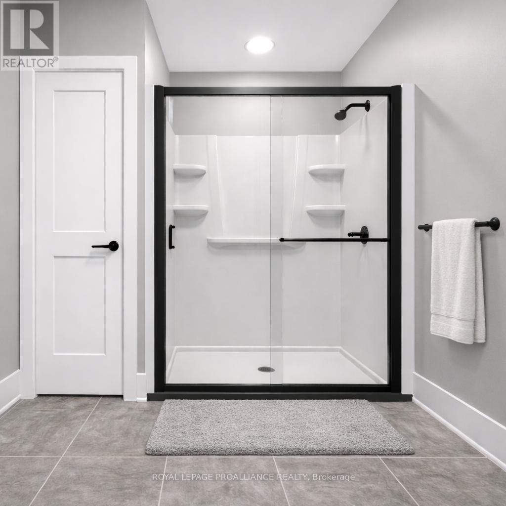 












102 DEWEY ROAD

,
Stone Mills (Stone Mills),




Ontario
K0K3N0

