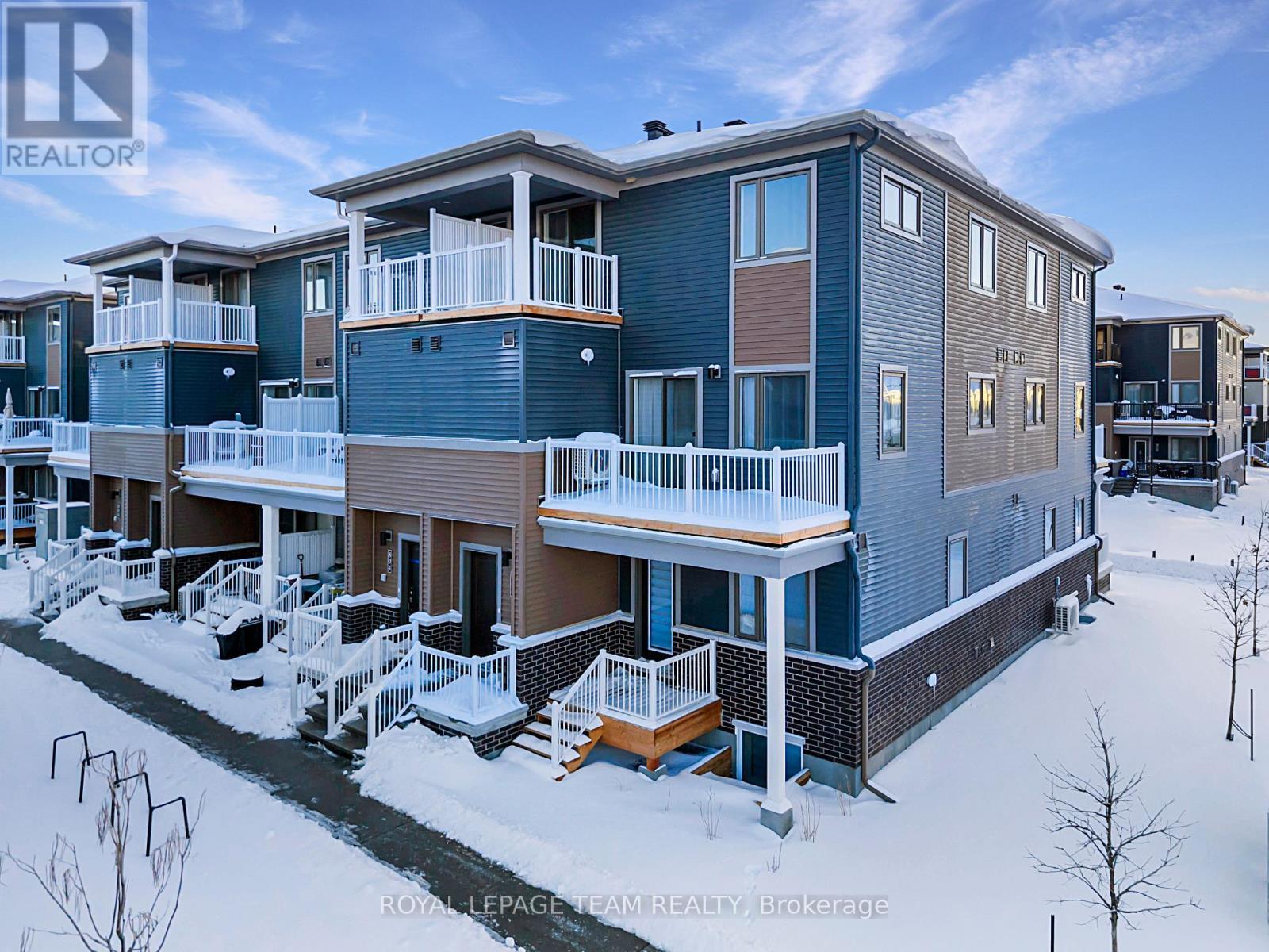 












804 PARNIAN PRIVATE

,
Ottawa,




Ontario
K2J7K6

