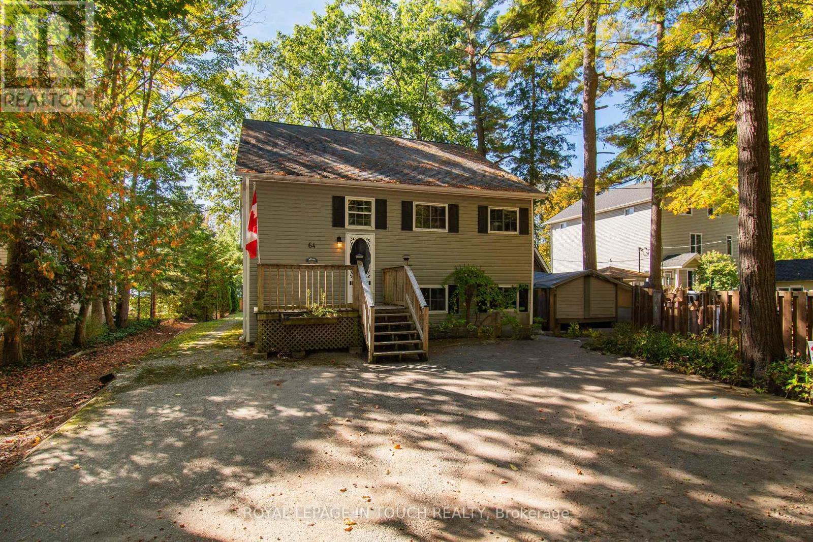 












64 WAHNEKEWENING DRIVE

,
Tiny,




Ontario
L0L2J0

