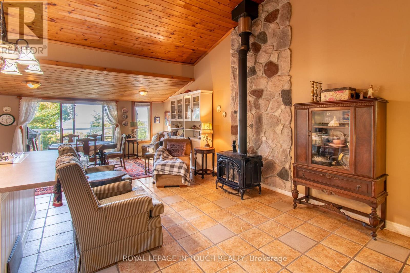 












64 WAHNEKEWENING DRIVE

,
Tiny,




Ontario
L0L2J0

