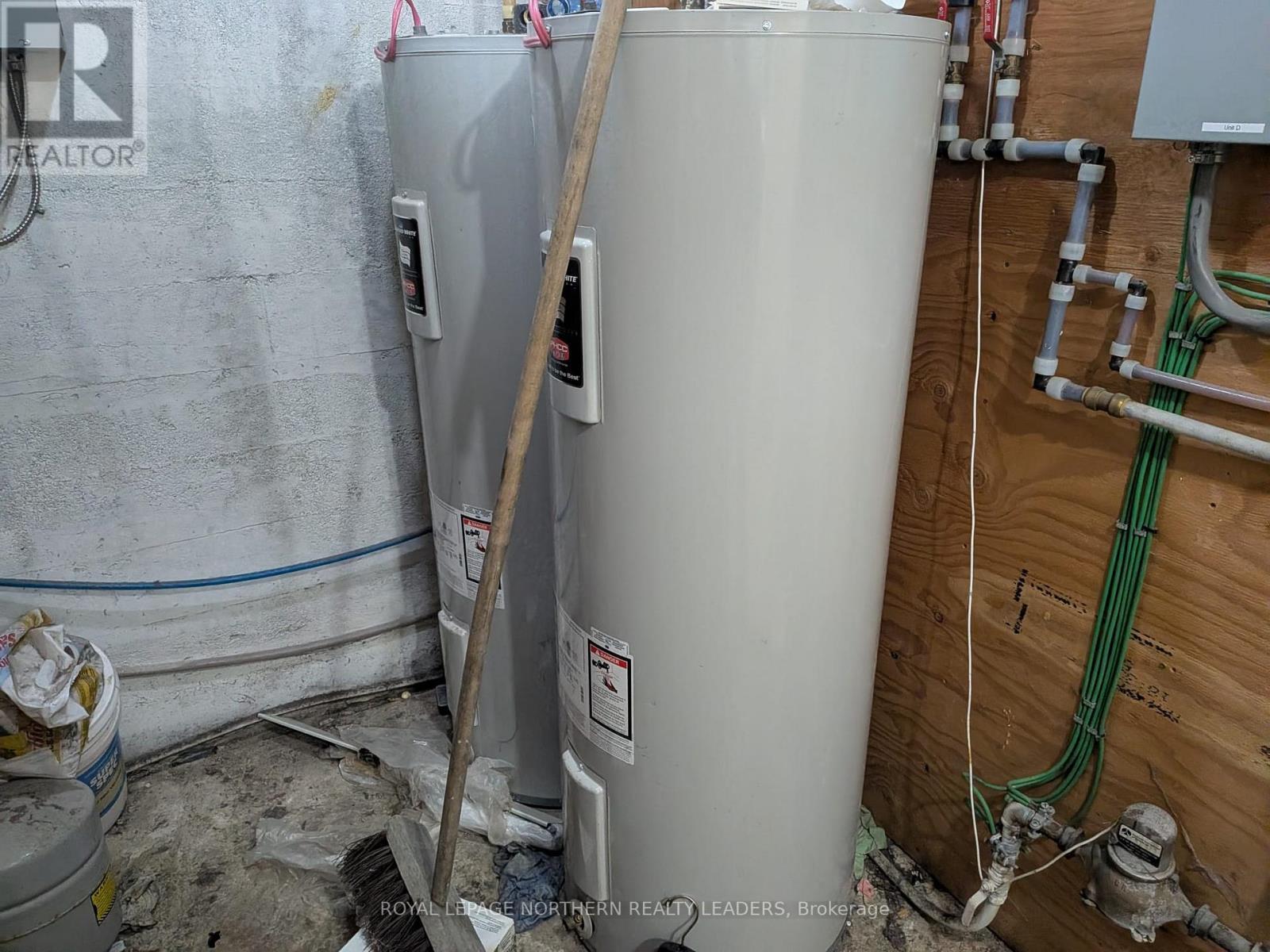 












126 SEVENTH AVENUE

,
Timmins (TNE - Central),




Ontario
P4N5N9

