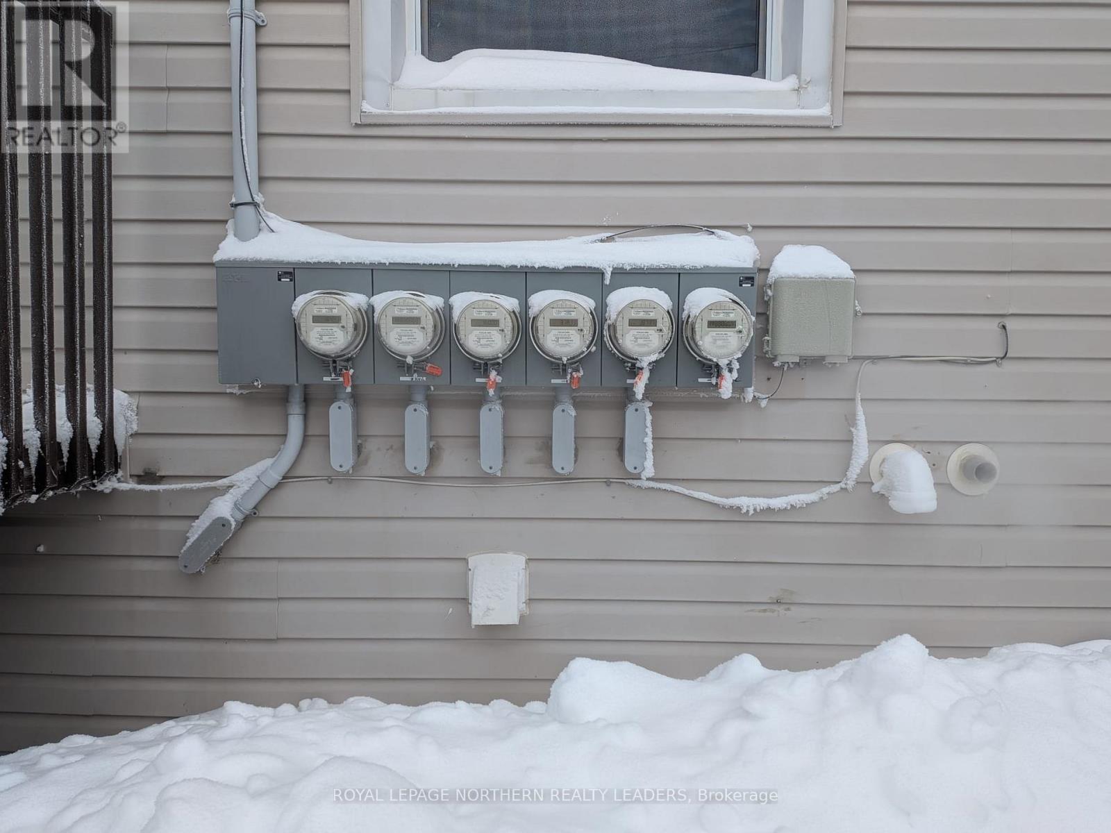 












126 SEVENTH AVENUE

,
Timmins (TNE - Central),




Ontario
P4N5N9

