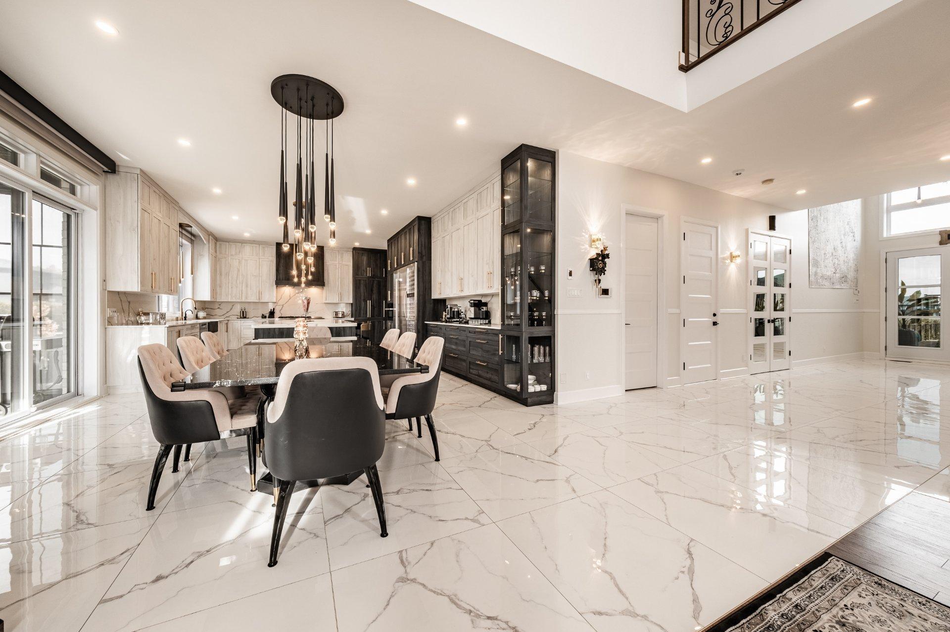 









38


Rue de l'Oiselet

,
Carignan,




QC
J3L7C3

