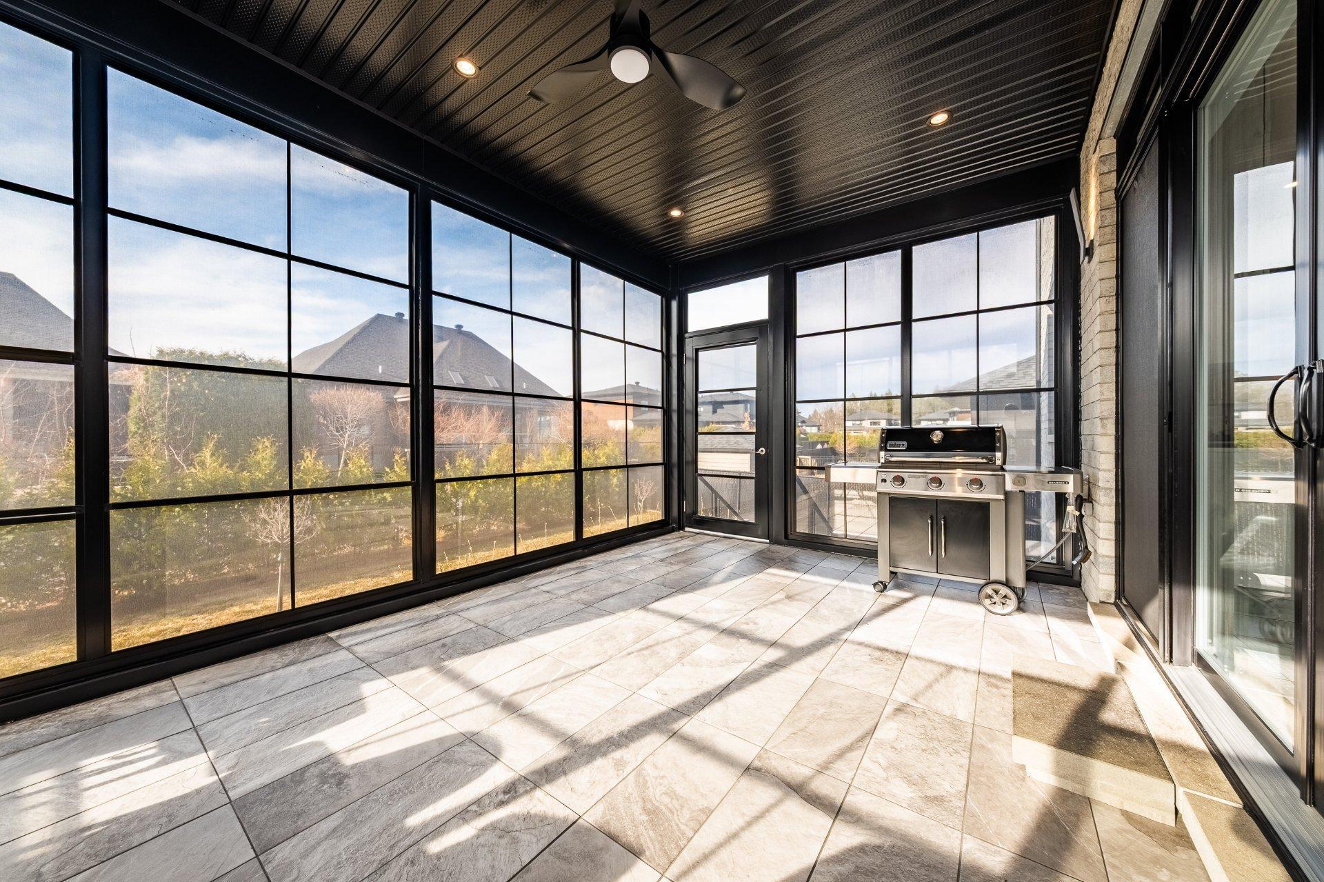 









38


Rue de l'Oiselet

,
Carignan,




QC
J3L7C3

