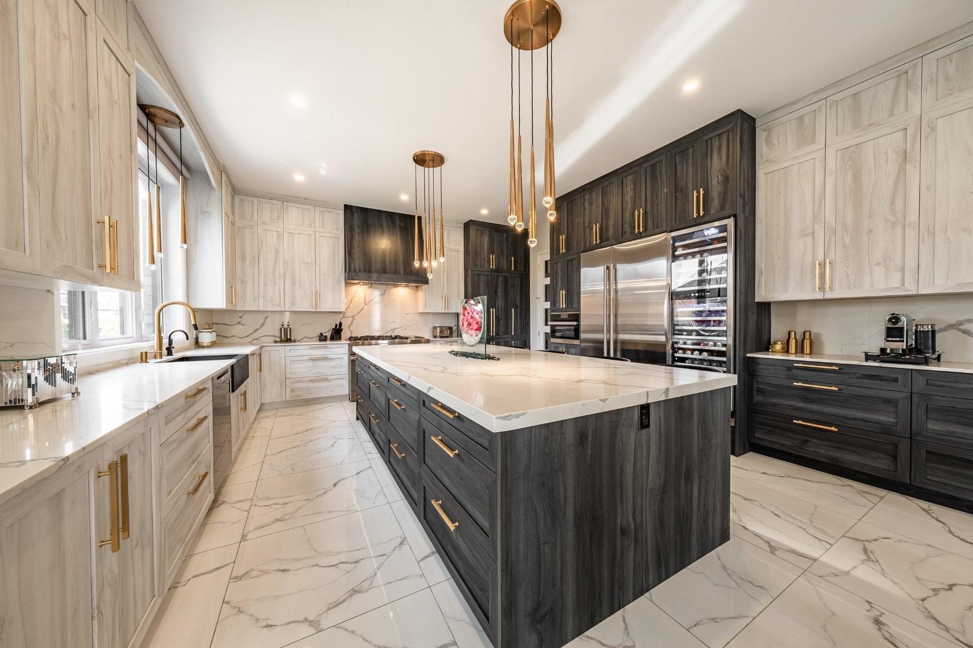 









38


Rue de l'Oiselet

,
Carignan,




QC
J3L7C3

