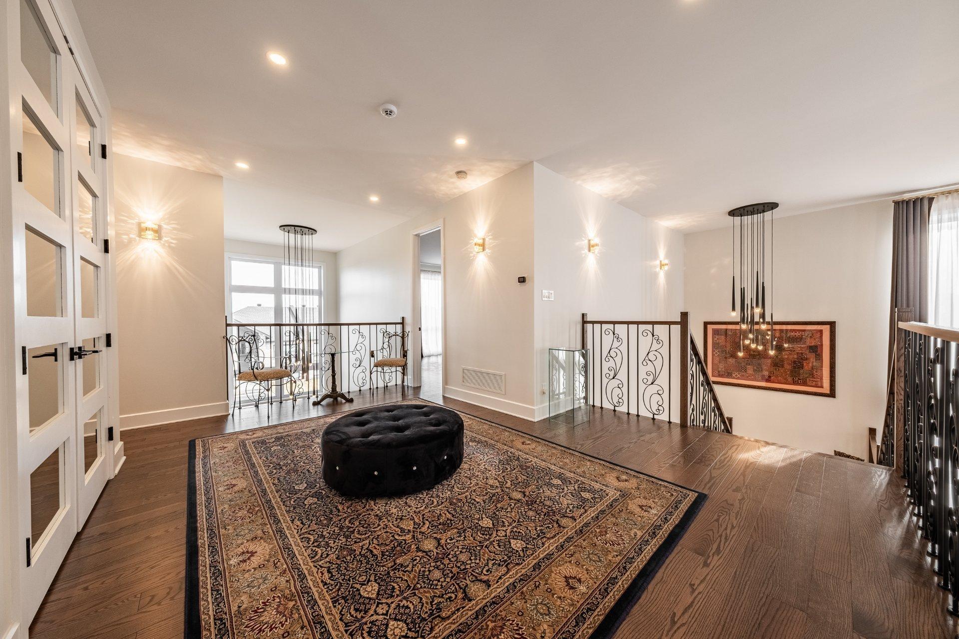 









38


Rue de l'Oiselet

,
Carignan,




QC
J3L7C3

