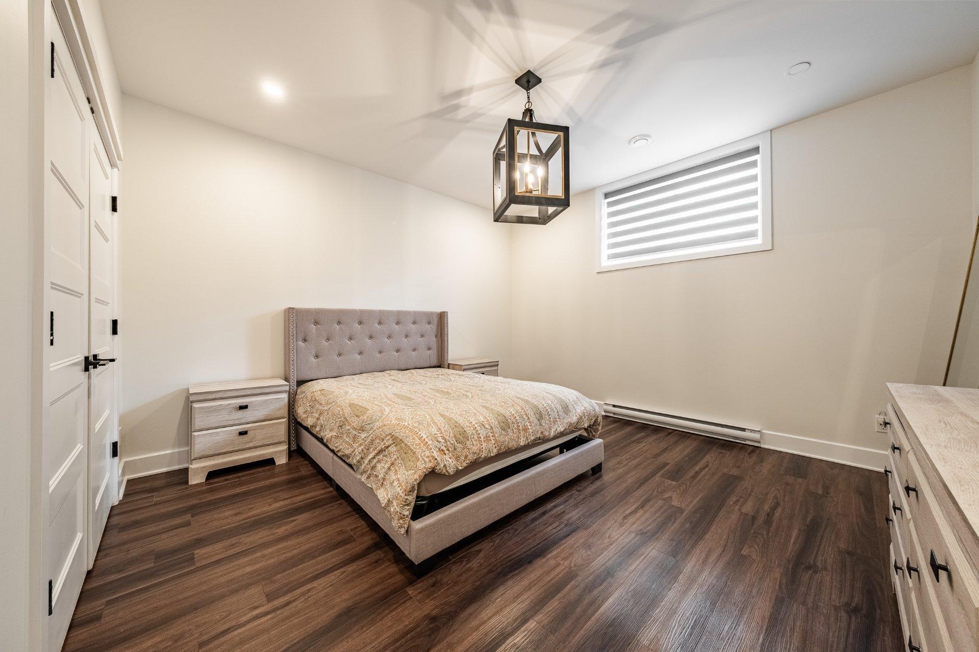 









38


Rue de l'Oiselet

,
Carignan,




QC
J3L7C3

