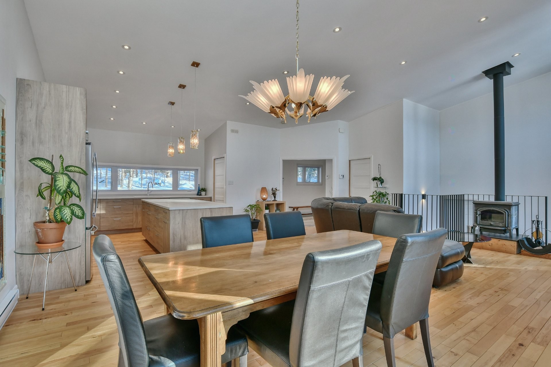 









479


Ch. du Lac-des-Cornes

,
Chute-Saint-Philippe,




QC
J0W1A0

