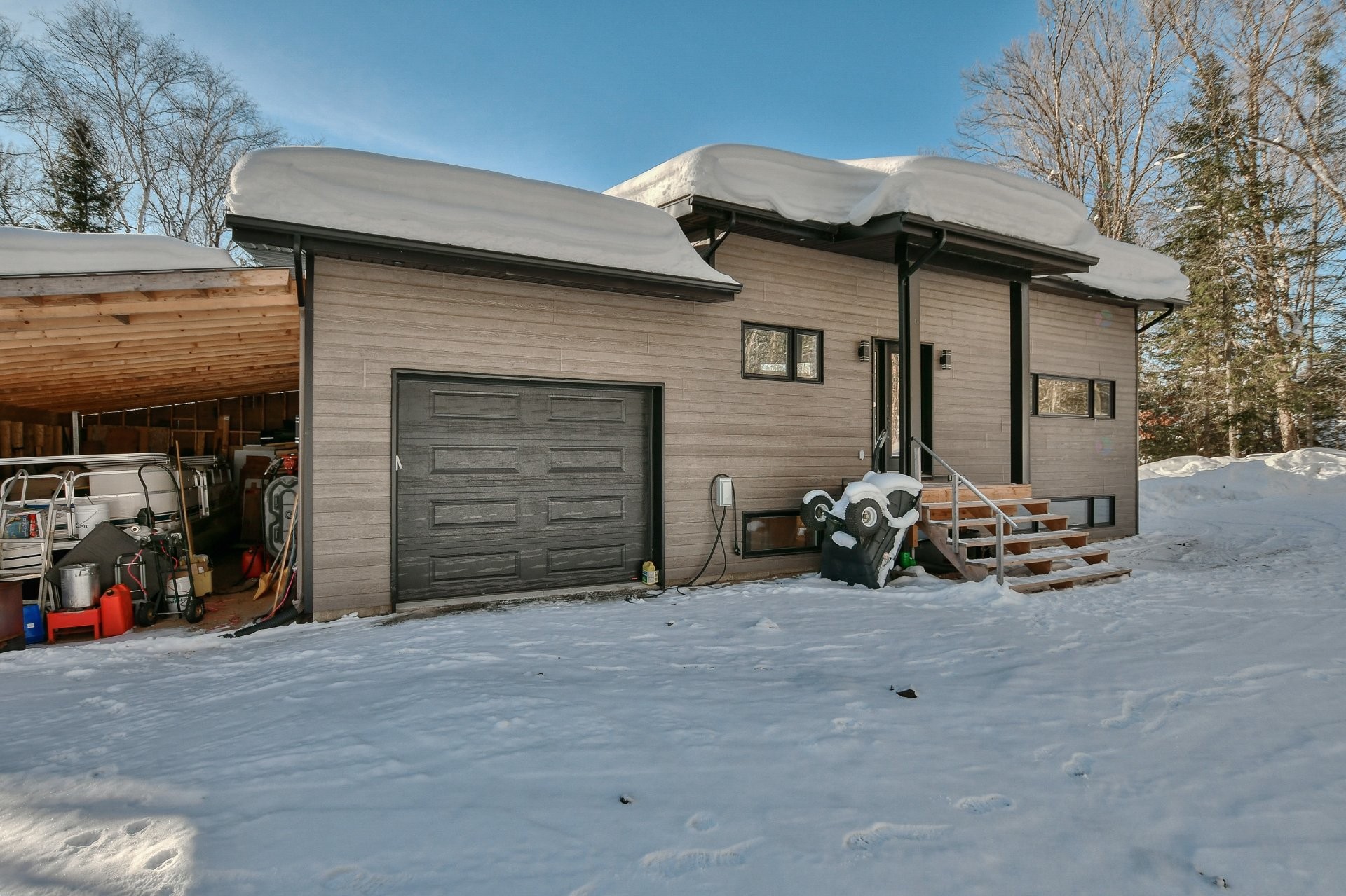 









479


Ch. du Lac-des-Cornes

,
Chute-Saint-Philippe,




QC
J0W1A0

