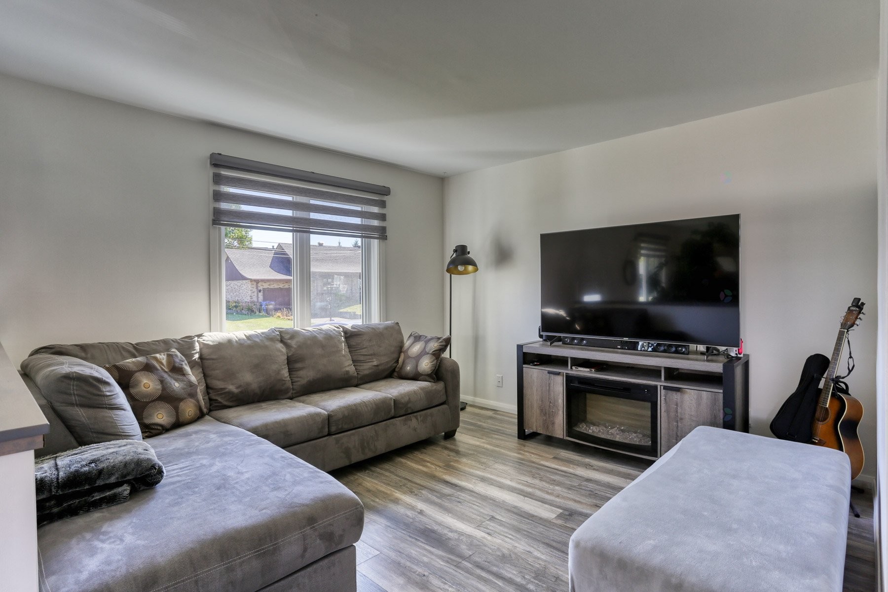 









641


207e Avenue

,
Shawinigan,




QC
G9T3M2

