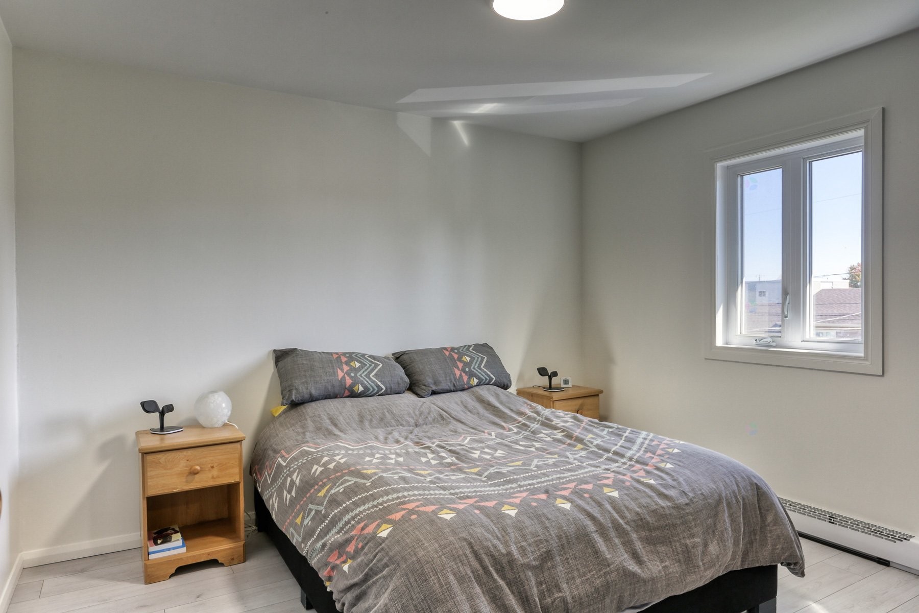 









641


207e Avenue

,
Shawinigan,




QC
G9T3M2

