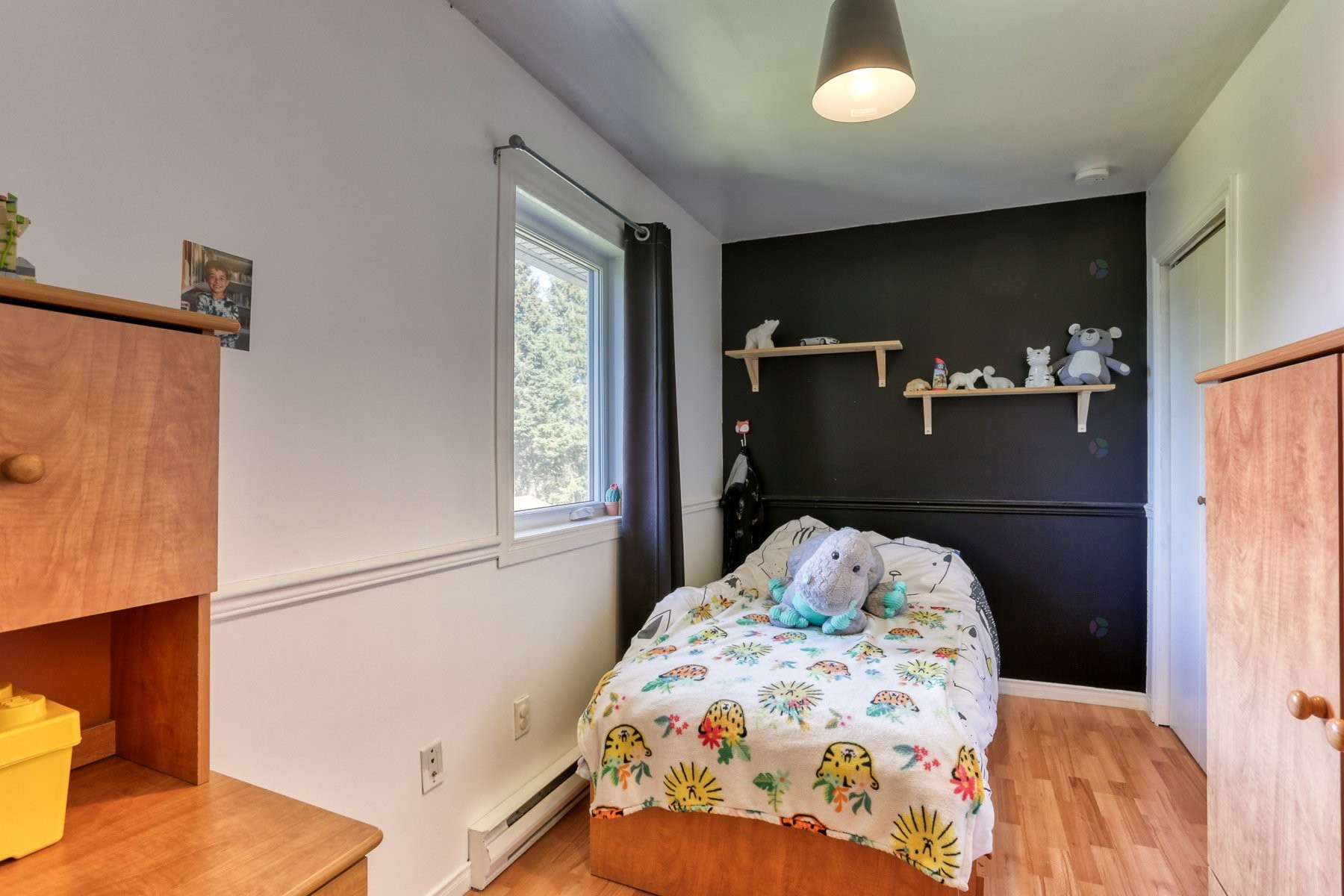 









641


207e Avenue

,
Shawinigan,




QC
G9T3M2

