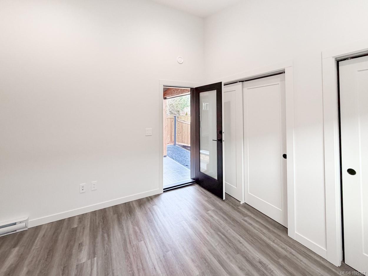 









3025


Royston

Rd, 17,
Cumberland,




BC
V0R 1S0

