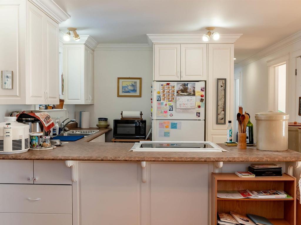 












1407 North Shore Road

,
North Shore,







NS
B0K 1E0

