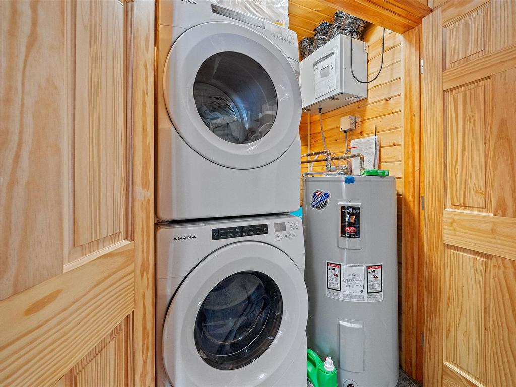 












61 10 Sunshine Lane

,
Vaughan,




NS
B0N 2T0

