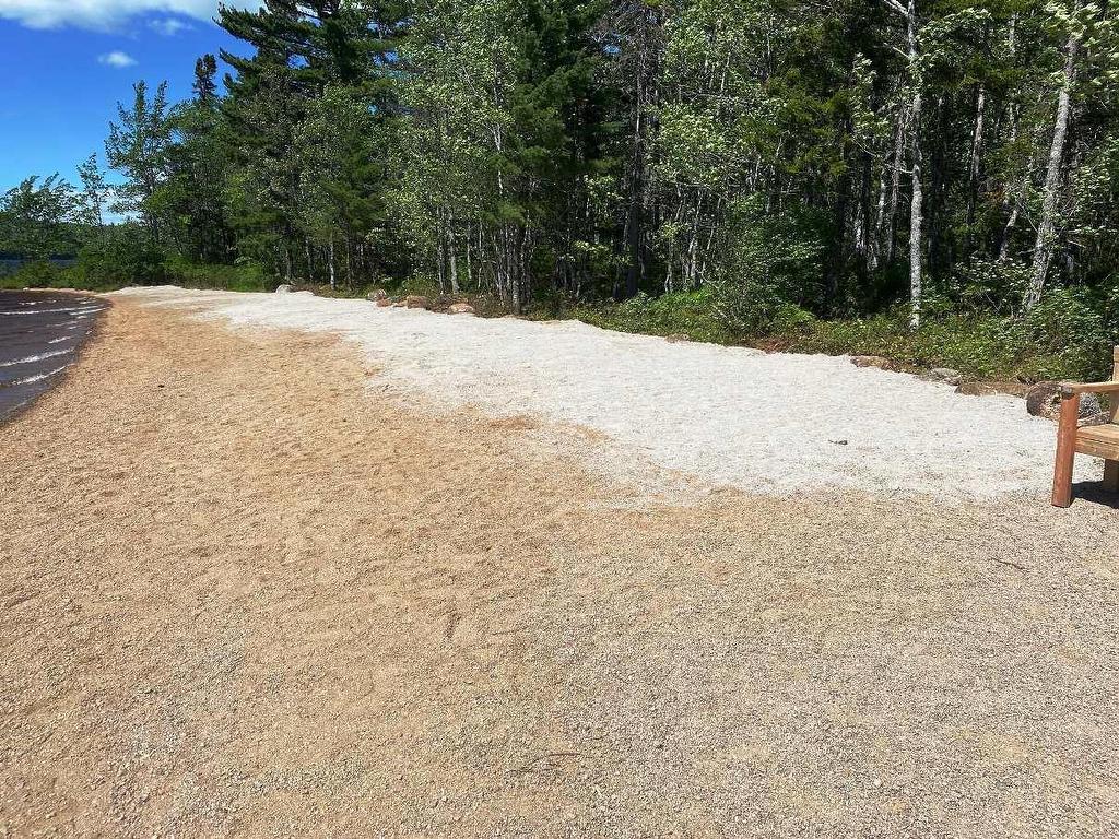 












61 10 Sunshine Lane

,
Vaughan,




NS
B0N 2T0

