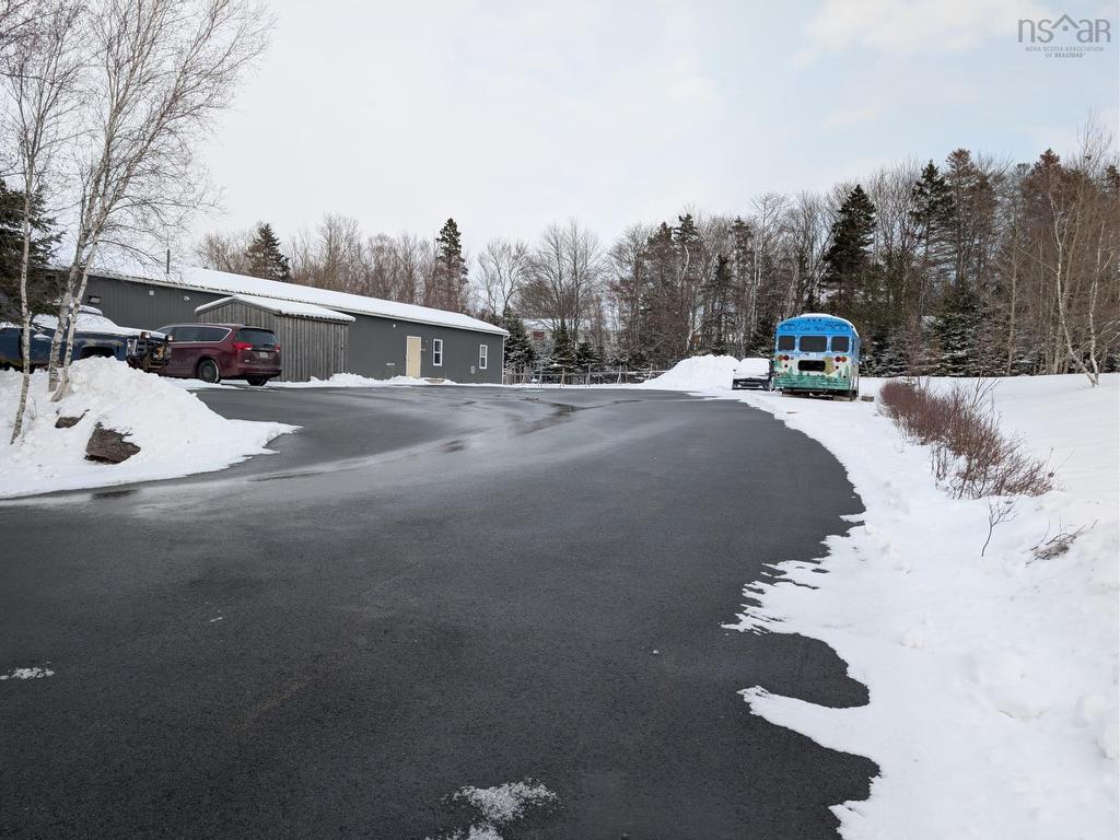 












233 Industrial Avenue

,
Truro,




NS
B2N 6V3

