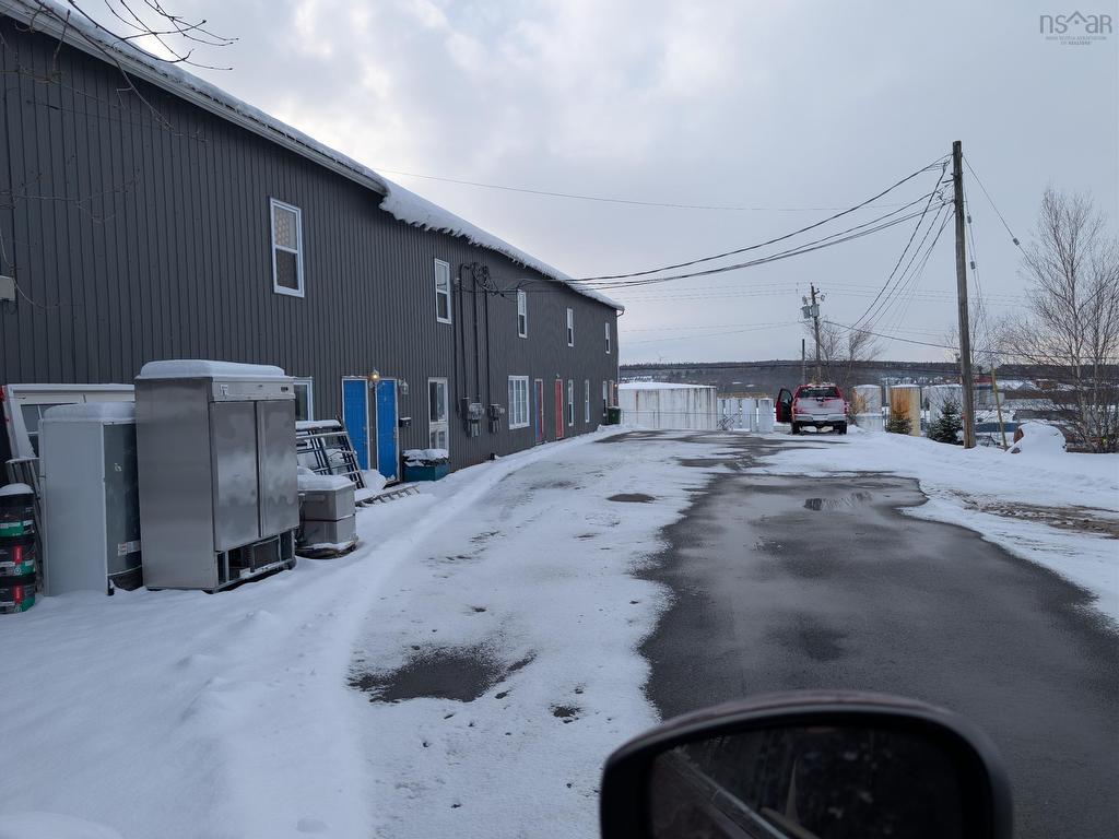 












233 Industrial Avenue

,
Truro,




NS
B2N 6V3

